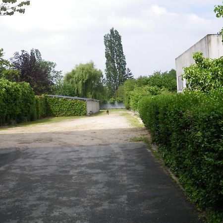Hotel Continental Vierzon Exterior photo